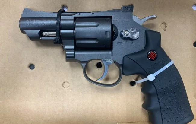 Police Respond to Armed Threat at Statesboro Park, Uncover BB Gun Police Respond to Armed Threat at Statesboro Park, Uncover BB Gun