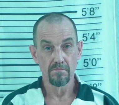 Man Wanted for Battery and Parole Violation Escapes After High-Speed Chase in Stephens County