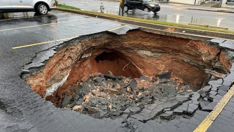 Sinkhole Disrupts Chinatown Mall Operations in Chamblee, Georgia