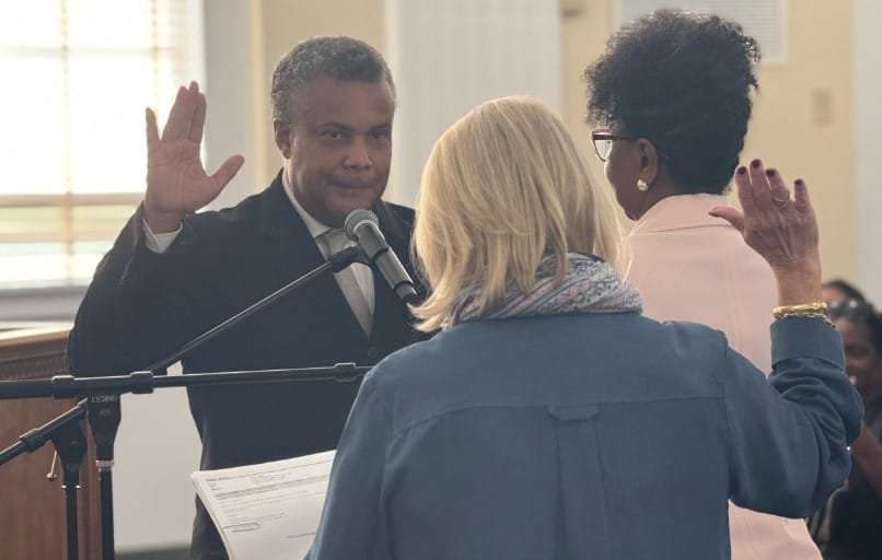 Stanley Stewart Sworn in as Macon’s District 3 Commissioner