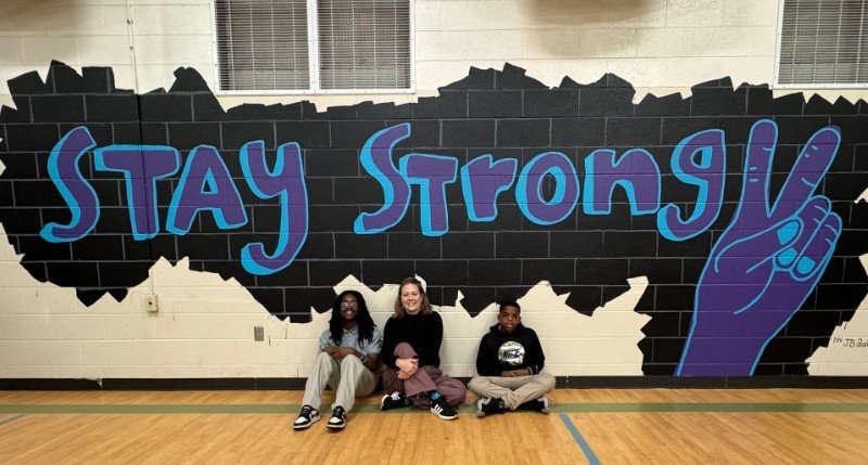 Students Unveil Inspiring New Mural at Brookdale Resource Center