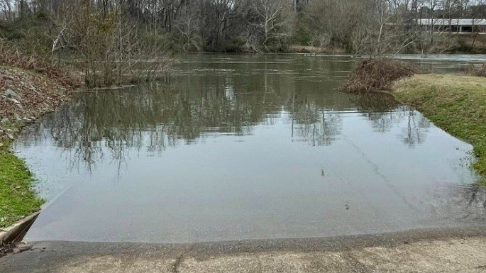 Man Dies After Entering Water at Oconee River Greenway