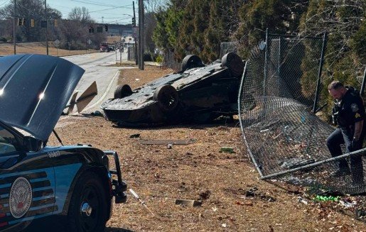 Two Suspects Arrested After Armed Robbery and Police Chase in Hapeville