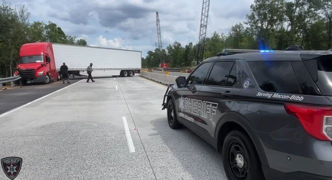 Two Semis Collide on I-16 in Macon