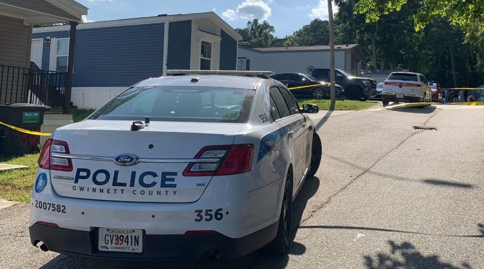 Two Found Dead in Suspected Murder-Suicide at Gwinnett County Home Two Found Dead in Suspected Murder-Suicide at Gwinnett County Home
