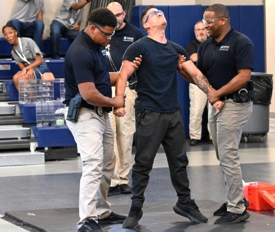 Taser demonstration
