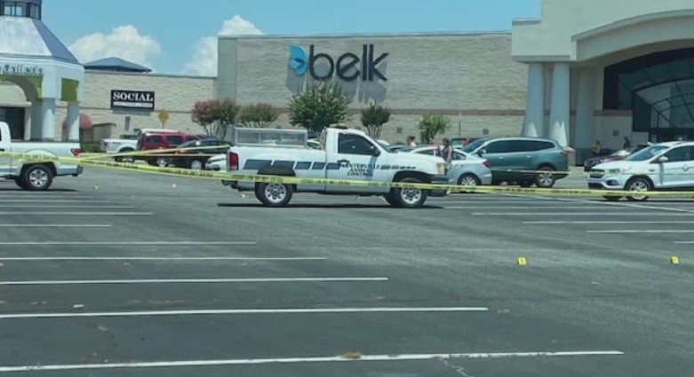 Suspect Dead, Officer Wounded in Centerville Mall Shooting Under GBI Investigation