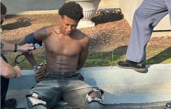 Lavonia Police Arrest Suspect in Fatal Shooting at Clear Creek Apartments Lavonia Police Arrest Suspect in Fatal Shooting at Clear Creek Apartments