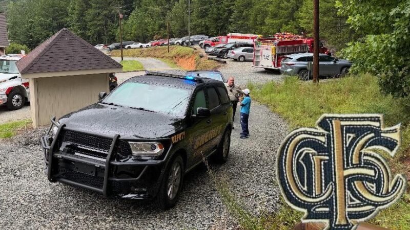Hiker Rescued After Severe Leg Injury at Toccoa Falls