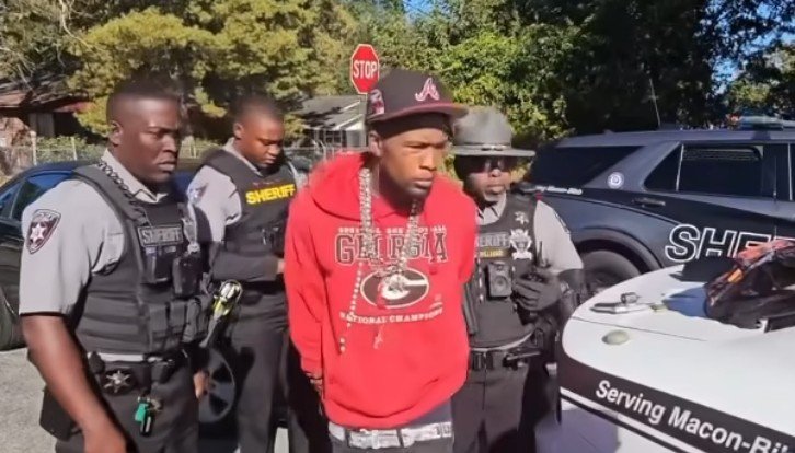 Stolen Vehicle Chase Ends in Arrest off Carnation Street in Macon Stolen Vehicle Chase Ends in Arrest off Carnation Street in Macon