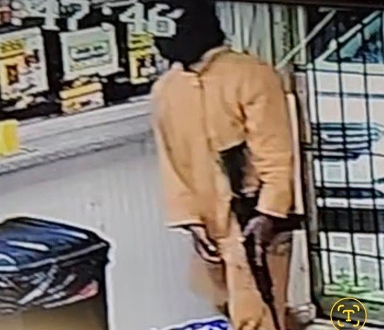 Bibb County Deputies Investigate Armed Robbery at Lucky Food Mart
