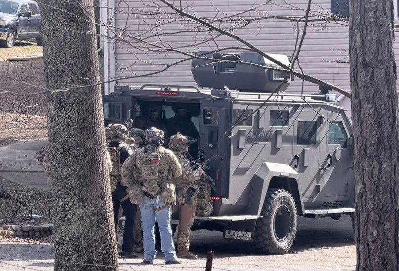 Man Kills Himself as Deputies Serve Child Molestation Warrant in Pickens County