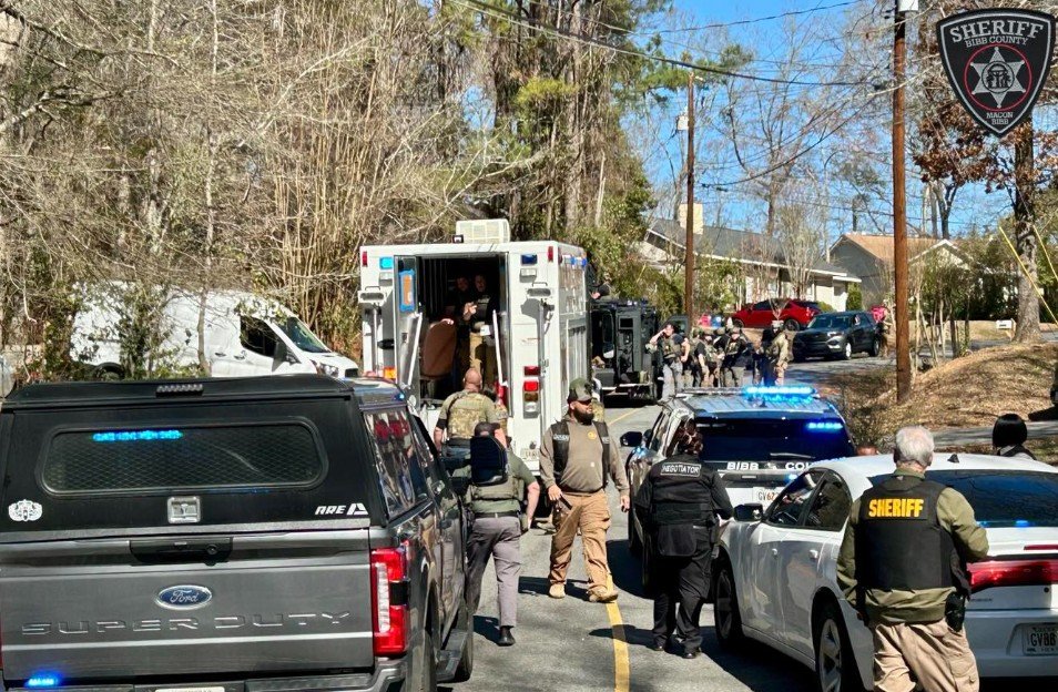 Two Women Found Dead, Man Shoots Self After Barricade Situation in Macon