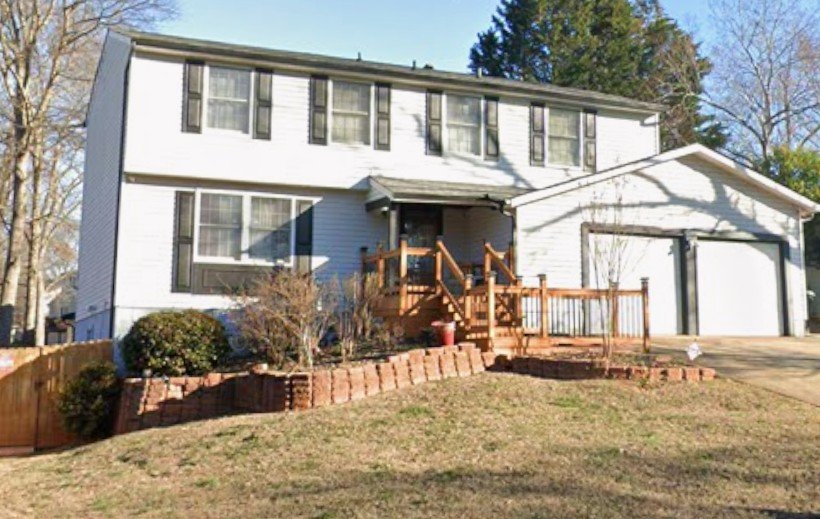 Roswell Police Shut Down Unlicensed Care Home, Arrest Operator for Elder Exploitation