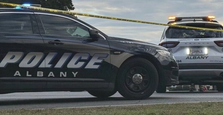 Drag Racing Crash in Albany Leaves Man, 4-year-old Child Dead