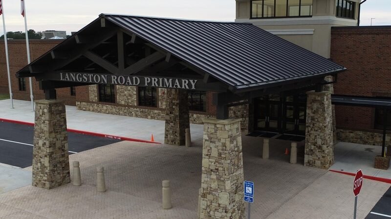 Man With Machete Arrested Outside Langston Road Elementary in Perry