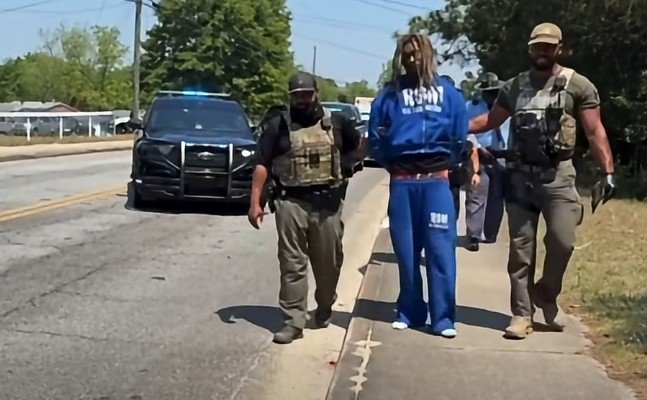 Armed Suspect in Stolen Car Arrested After Pursuit, Foot Chase in Macon