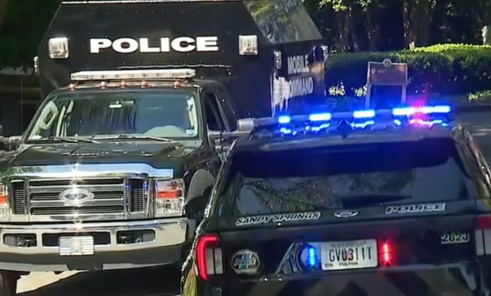 Man Barricades Himself Inside Sandy Springs Apartment After Domestic Violence Call