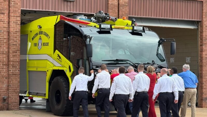 Middle Georgia Regional Airport Unveils New ARFF Fire Truck with Push-In Ceremony