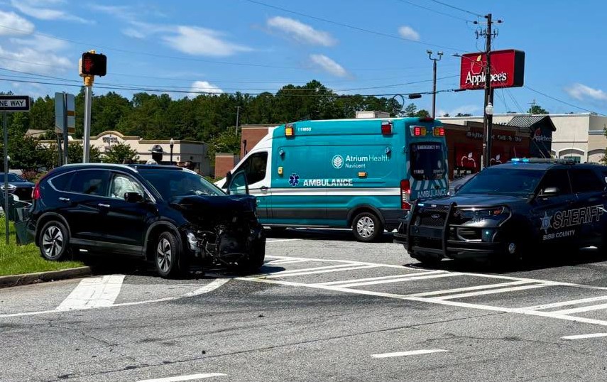 One Injured in Crash at Eisenhower Parkway and Macon Tech Drive