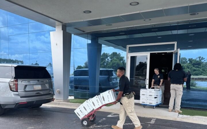GBI Executes Search Warrant at Baxley Home Center in Multi-State Fraud Investigation