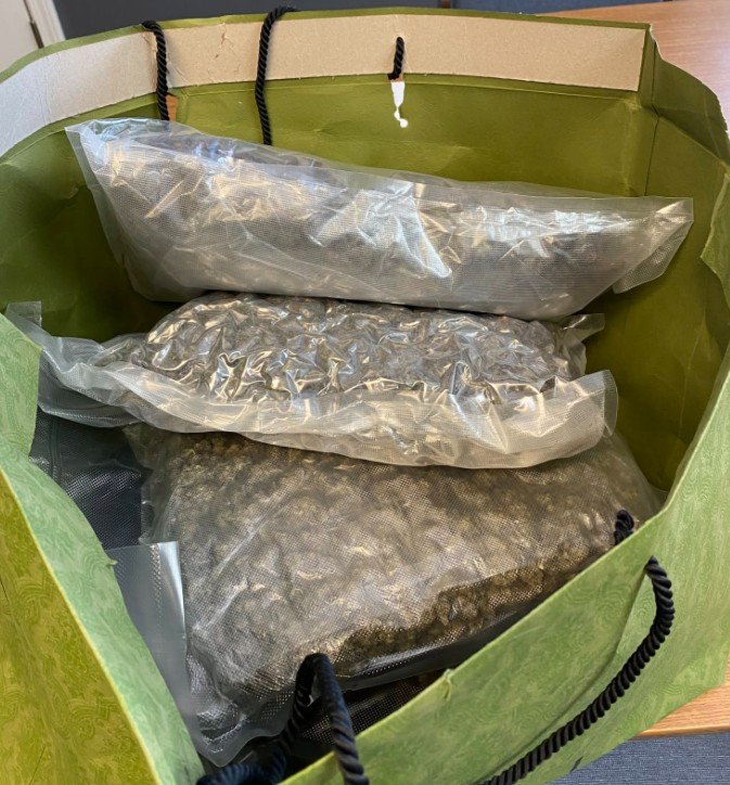 seized-drugs-traffickers
