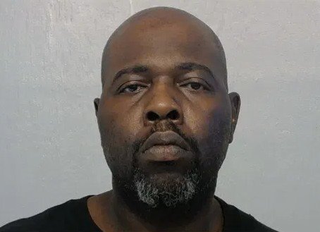 Macon Man Arrested in Armed Robbery, Kidnapping at Riverside Parkway Smoke Shop Macon Man Arrested in Armed Robbery, Kidnapping at Riverside Parkway Smoke Shop