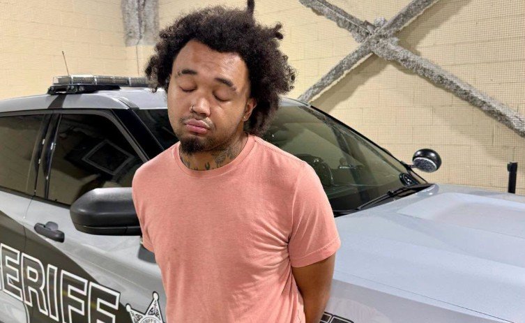 Macon Man Arrested at Gunpoint After Holding Woman Captive and Assaulting Her Inside Ford Mustang Macon Man Arrested at Gunpoint After Holding Woman Captive and Assaulting Her Inside Ford Mustang